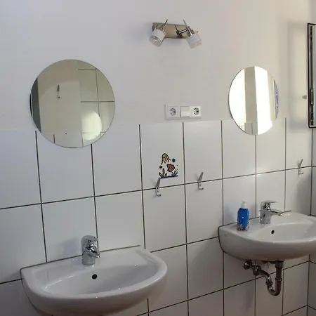 Ferienwohnung Frank Апартаменты Schwaigern